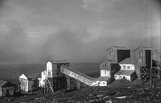 valkumey_1940_e Золото для победы: горнодобывающая промышленность Дальстроя в годы войны - Вклад Колымы в Победу | Вклад Колымы в Победу
